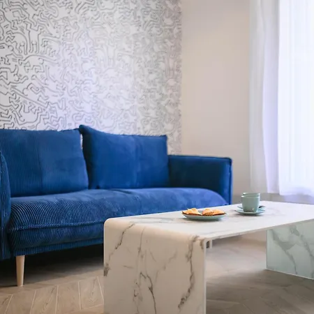 Le Walesa, Magnifique 3p, Spacieux Et Renove, Port De Apartment