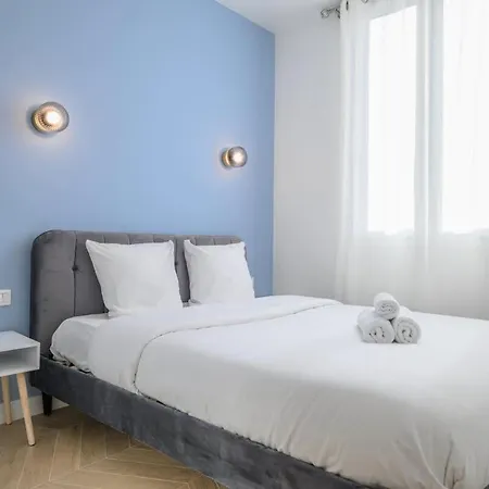 Le Walesa, Magnifique 3p, Spacieux Et Renove, Port De Apartman